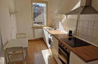 Wohnung mieten in Leopoldstraße 23, 90439 Nürnberg, WG-geeignete, frisch renovierte, helle 2-Zimmer-Wohnung mit Balkon, direkt neben U-Bahn