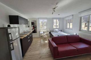 Wohnung mieten in 70327 Untertürkheim, Möbliertes Einzelzimmer in Mehrfamilienhaus – Selbstzahler – Bahnhof Untertürkheim 500 m