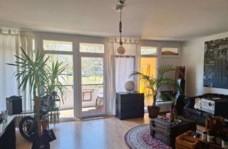 Wohnung mieten in Mexikoring, 22297 Winterhude, Helle 2-Zimmer Wohnung mit 2 Balkonen & Blick in den Stadtpark (Hamburg-Winterhude)