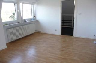 Wohnung mieten in 33615 Innenstadt, Helle 2,5 Zimmer DG-Wohnung mit modernem Duschbad