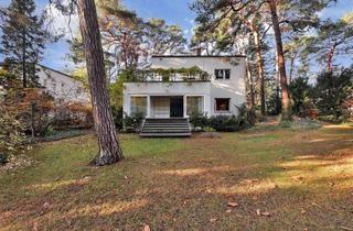 Villa kaufen in 14169 Zehlendorf, Architekturgeschichte als Zuhause – Die erste gebaute Villa von Richard Neutra