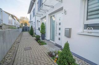 Haus kaufen in 77880 Sasbach, Modernes Reihenmittelhaus mit Garten, Terrasse, Garage und Sauna