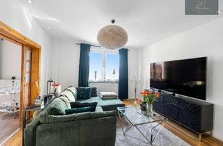 Doppelhaushälfte kaufen in 13053 Alt-Hohenschönhausen, Historischer Charme trifft modernen Wohnkomfort: Großzügige Doppelhaushälfte mit drei Wohneinheiten