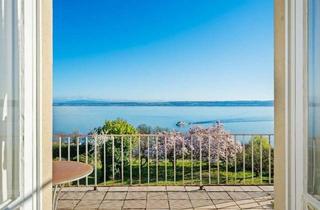 Haus kaufen in 88709 Meersburg, Logenplatz in Premiumlage - atemberaubende Sicht auf Bodensee, Burg und Berge