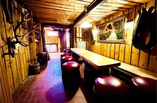 Haus kaufen in 66450 Bexbach, Saniertes Stadthaus mit großem Grundstück | A+ energetisch saniert