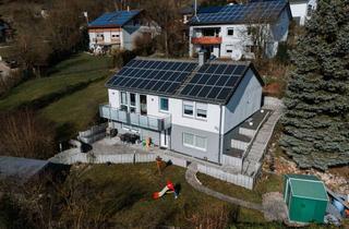 Einfamilienhaus kaufen in 74547 Untermünkheim, Kernsaniertes Einfamilienhaus mit Einliegerwohnung, Photovoltaik und traumhaftem Blick ins Kochertal