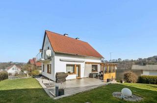 Einfamilienhaus kaufen in 35619 Braunfels, R E S E R V I E R T - Modernisiertes Einfamilienhaus mit Traumgarten