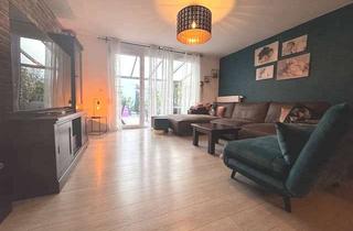 Haus kaufen in 63477 Maintal, Modernes Reihenmittelhaus mit EbK, Terrasse, Garage & Stellplatz in Maintal-Dörnigheim