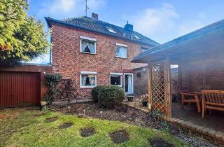 Doppelhaushälfte kaufen in 23569 Kücknitz, Liebevolle Doppelhaushälfte mit großem, idyllischem Garten in Lübeck-Kücknitz!