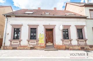 Einfamilienhaus kaufen in 66450 Bexbach, ENTSTEHUNG - vielseitig nutzbares Einfamilienhaus mit Potenzial in Bexbach!