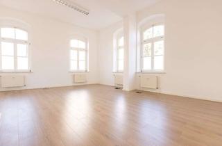 Büro zu mieten in 04860 Torgau, Moderne Büro- oder Praxisfläche im Lutherhaus Torgau – ca. 167 m