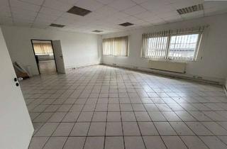 Büro zu mieten in 47441 Moers, Heller Büroflügel im Gewerbegebiet zu vermieten