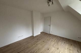 Wohnung mieten in 46240 Bottrop, Erstbezug nach Renovierung! Helle 3-Zimmerwohnung m. gr. Wohnküche + Duschbad