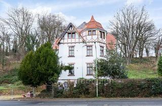 Wohnung kaufen in 52372 Kreuzau, Stilvoll sanierte 4-Zimmer-Wohnung in Villa mit Blick über Kreuzau!