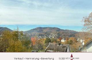 Wohnung kaufen in 76530 Baden-Baden, Baden-Baden - Einmalige Fernsicht! Architektonisch anspruchsvolle 3-Zimmer-Wohnung. Lift. Tiefgarage.