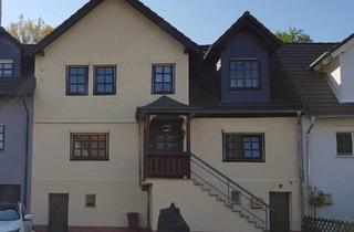 Haus kaufen in 63594 Hasselroth, Hasselroth - Haus in WbachAufenau zu verkaufen, ab 1.6. frei