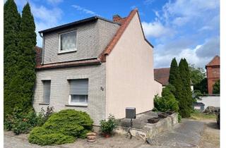 Einfamilienhaus kaufen in 39326 Wolmirstedt, Wolmirstedt - Charmantes Einfamilienhaus mit Nebengelass - sofort einziehen