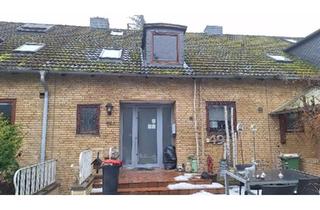 Reihenhaus kaufen in 22359 Hamburg, Hamburg - BREITES REIHENHAUS AUF SONNIGEM SÜDWEST GRUNDSTÜCK