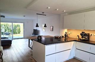 Haus kaufen in 81827 München, München - Modernes energieeffizientes RMH in Vaterstetten (KfW 55, A+) 2023