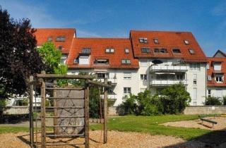 Wohnung kaufen in 72574 Bad Urach, Bad Urach - Schnäppchen! Grundsolide 3,5-Zimmer-Maisonettewohnung mit Galerie für Homeoffice.