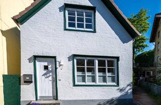 Einfamilienhaus kaufen in 24837 Schleswig, Schleswig - Charmantes saniertes Einzelhaus am Polierteich in Schleswig