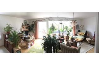 Wohnung kaufen in 96052 Bamberg, Bamberg - Ohne Provision! Große Stadtwohnung mit Carport, Garage und Garten