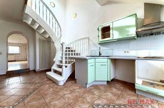 Wohnung kaufen in 87600 Kaufbeuren, XXL-Maisonettewohnung mit extra Apartment und Gartenanteil