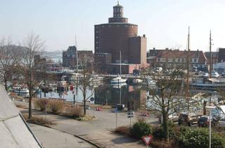 Wohnung kaufen in Gaehtjestraße 27, 24340 Eckernförde, Exclusive Dachgeschosswohnung mit unverbaubarem Hafenblick