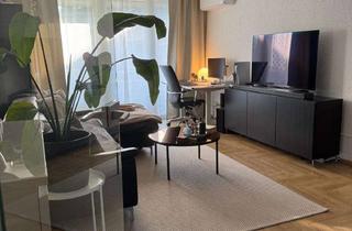 Wohnung kaufen in 45277 Überruhr-Holthausen, Helle 2-Zimmer-Wohnung mit Balkon, TG-Stellplatz & moderner Wärmepumpe in ruhiger Lage