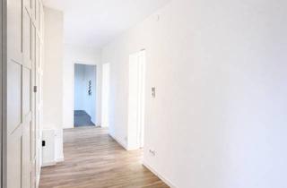 Wohnung kaufen in 34127 Nord-Holland, RESERVIERT 3-Zimmer-Wohnung mit Balkon in KS Nord – frisch renoviertes Badezimmer!