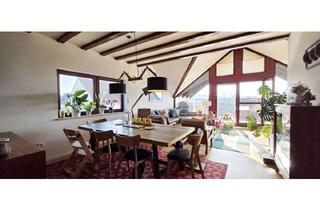 Wohnung kaufen in 63584 Gründau, Wilhelm Immobilien. Wohnen über den Dächern von Gründau – helle 4-Zi-DG-Wohnung mit Balkon u. Garage