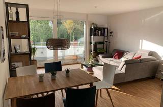 Wohnung kaufen in 71229 Leonberg, Helle, moderne 2-Zimmer Wohnung mit großem Balkon und TG-Stellplatz in Leonberg