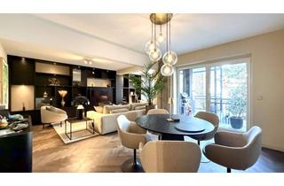 Wohnung kaufen in 40219 Unterbilk, Luxuriöse möblierte Designer-Wohnung mit umlaufender Terrasse