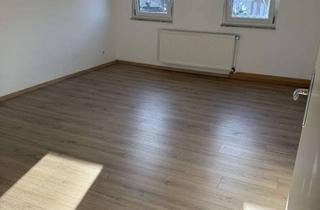 Wohnung kaufen in Ludwigstraße 22, 42853 Innen, Renovierte und sofort bezugsfreie Wohnung im Herzen von Remscheid