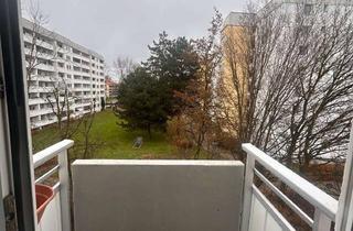 Wohnung mieten in Rügenstraße 11, 87700 Memmingen, Attraktive 3-Zimmer Wohnung im 3. OG, frisch saniert in Memmingen