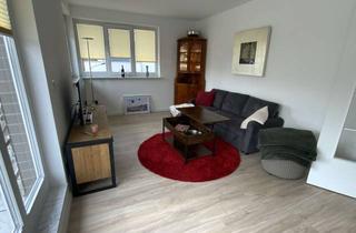 Wohnung mieten in Brockdorffstraße 63, 22149 Rahlstedt, möblierte 2 Zi Wg , hell, sonnig mit 14qm Dachterrasse in guter Wohnlage