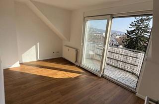 Wohnung mieten in Bürgerststraße 37, 69124 Kirchheim, Sonnige, moderne 1,5-Zimmer Whg. mit zwei Balkonen