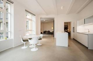 Lofts mieten in Prenzlauer Berg, 10405 Prenzlauer Berg, Lichtdurchflutetes Loft mit Designküche, Balkon und Aufzug – historisch wohnen im Winsviertel