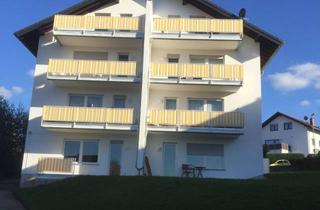 Wohnung mieten in Anno-Knütgen-Straße, 56203 Höhr-Grenzhausen, Gepflegte, helle 2-ZKB Dachgeschosswohnung mit EBK und Balkon