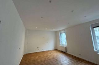 Wohnung mieten in 50823 Ehrenfeld, Ehrenfeld I Kernsanierte Altbauwohnung mit hohen Decken – Erstbezug nach Sanierung