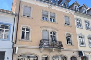 Wohnung mieten in Grabenstraße, 79539 Lörrach, Sanierte Altbau 4-Zimmer-Wohnung mit Balkon in Lörrach, Zentrum