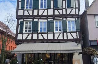 Wohnung mieten in Widerholtstraße, 73230 Kirchheim, Großzügige 5,5-Zimmer Dachgeschosswohnung mit Loggia in Kirchheim unter Teck