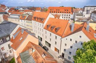 Wohnung mieten in 93047 Innenstadt, Sehr hochwertig ausgestattete 3 Zimmerwohnung mit offener Küche und Loggia (2.3)