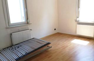 Wohnung mieten in Wörthstraße 13, 72762 Reutlingen, Zimmervermietung in zentraler 4er WG!