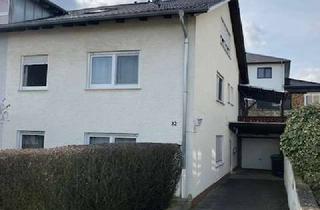 Doppelhaushälfte kaufen in 75056 Sulzfeld, Doppelhaushälfte mit zwei Wohneinheiten – in ruhiger Lage / ideale als Eigen- od. Teilnutzung