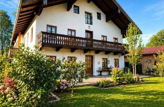 Doppelhaushälfte kaufen in Hocherlacher Straße 31, 83236 Übersee, Doppelhaushälfte in bester Ortsrandlage - mit Traumgrundstück