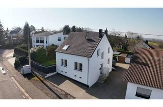 Haus kaufen in 66822 Lebach, Freistehendes EFH mit großem Garten, Terrasse & Erweiterungspotenzial – saniert, neue Heizung (2023)