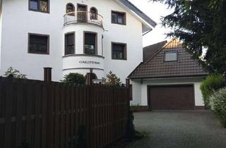 Villa kaufen in 47804 Kempener Feld/Baakeshof, Ein / Mehrfamilien / Stadt / Landhaus / Villa 4 Whg. Freistehend 2. Reihe im Gartenbereich