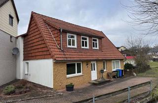 Einfamilienhaus kaufen in 37434 Wollershausen, Solides Einfamilienhaus in zentraler Lage von Wollershausen
