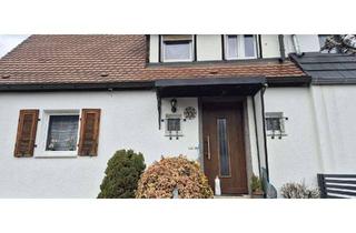 Doppelhaushälfte kaufen in Doppelmayrweg 43, 90469 Langwasser, Doppelhaushälfte mit 4,5 Zimmern und Pool in Nürnberg-Langwasser Südwest